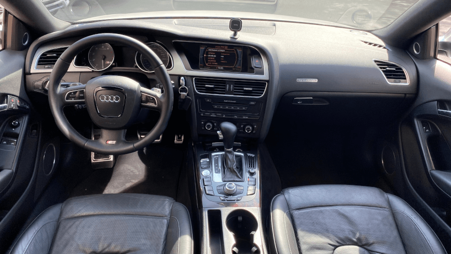 Аренда Audi S5 4.2 FSI QUATTRO                    без водителя  в Уфе