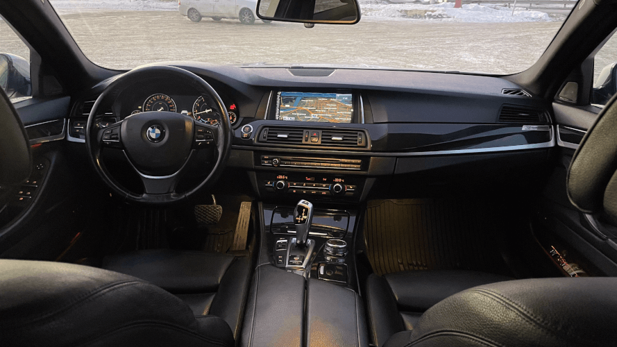 Аренда, прокат, каршеринг BMW 5 XDrive посуточно без водителя в Уфе