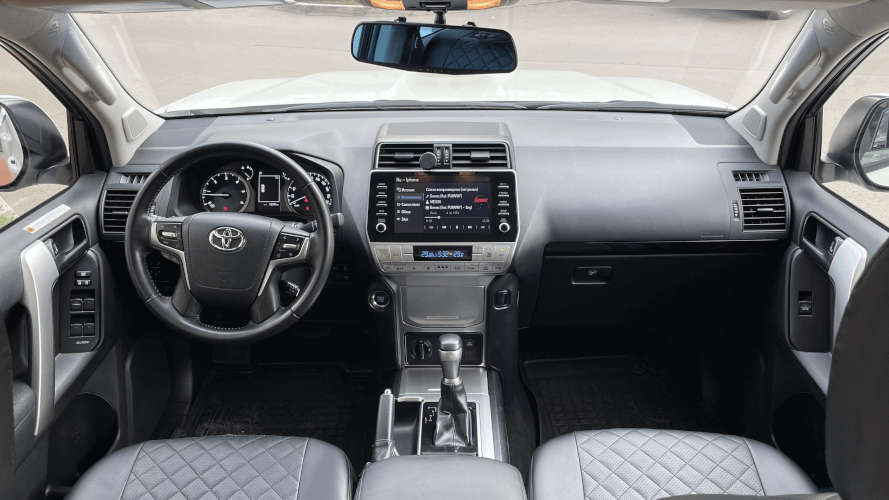Аренда Toyota Land Cruiser Prado Elegance                    с водителем  в Уфе
