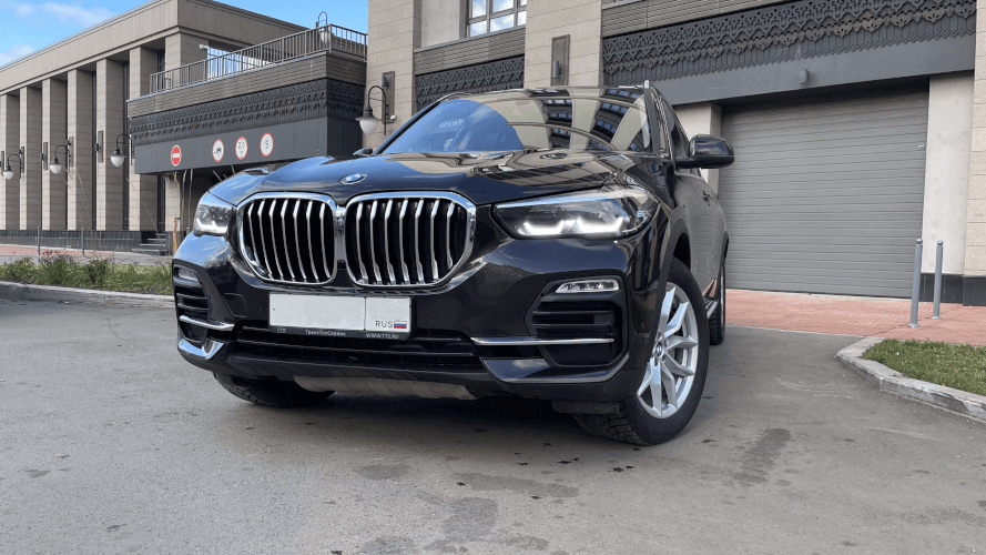 Аренда BMW X5  XDrive                    без водителя  в Уфе