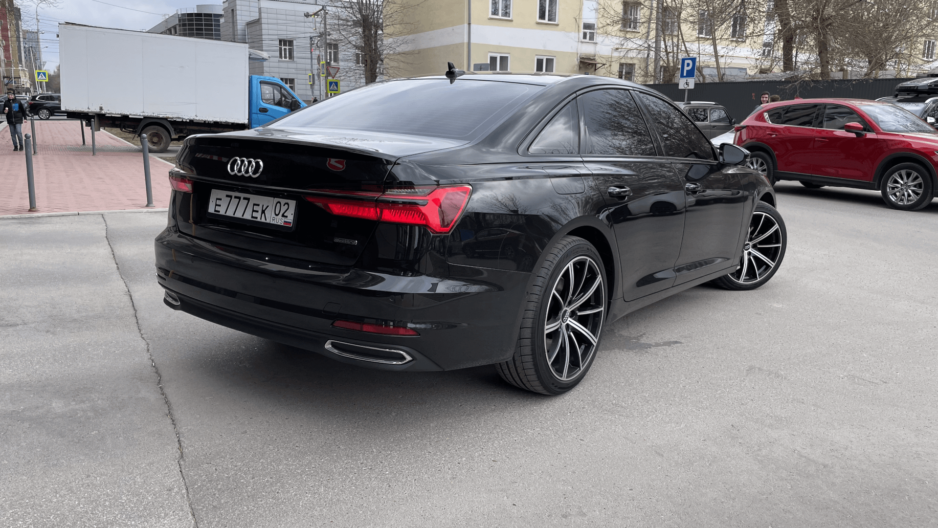 Audi A6 Quattro Design 2019 (фото 2)