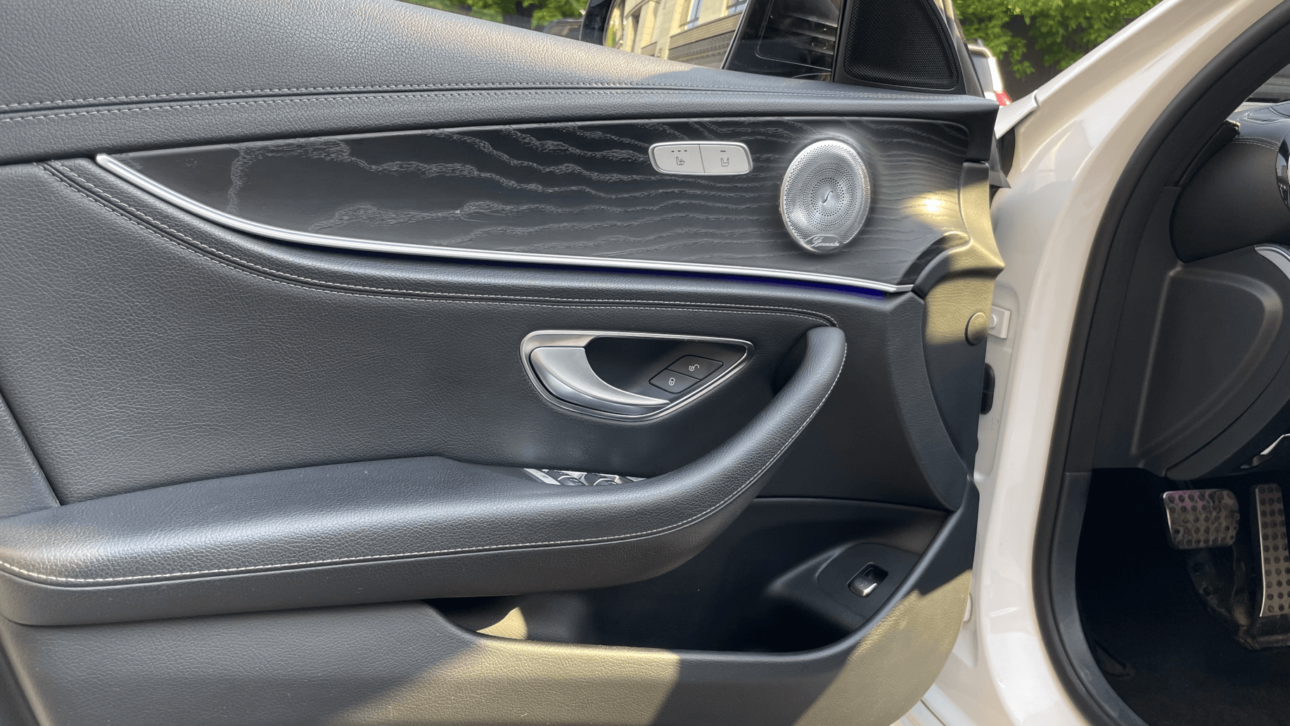 Mercedes-Benz E 200 AMG 2017 (фото 7)