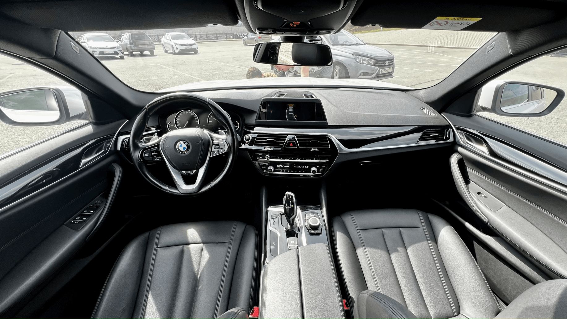 BMW 5 520i 2019 (фото 6)