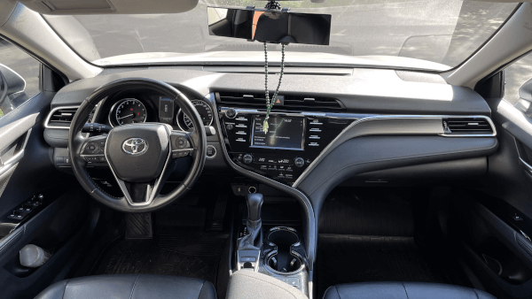 Toyota Camry 70 Elegance 2020 (фото 11)